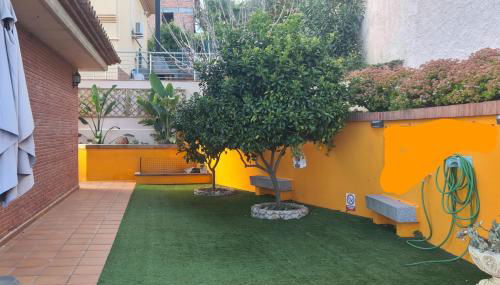 Casa rustica con piscina y jardin - Photo 2