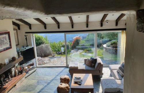 maison de charme avec piscine et vue exceptionnelle - Foto 10