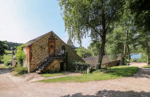 The Ivy Barn - Photo 1