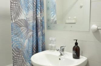 La Bodega del Mar - Luminoso y céntrico apto con piscina en verano y parking - Foto 66