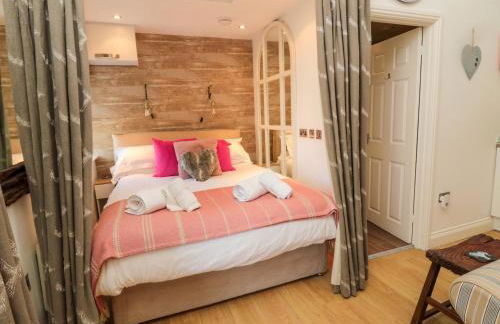 The Forge - Photo 13