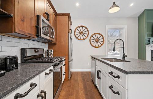 Luxurious Design Easy Access to Downtown Pittsburgh Sleeps 4 - Foto 28