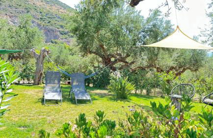 The Secret Garden at Villa Georgia Kalamata - Foto 4