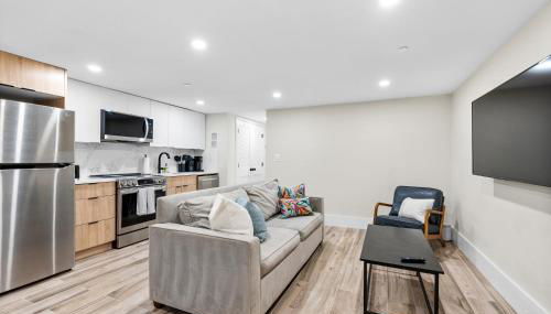 2-Bedroom Garden Suite, Private Entrance & Washer & Dryer, U Street - Foto 2, stove