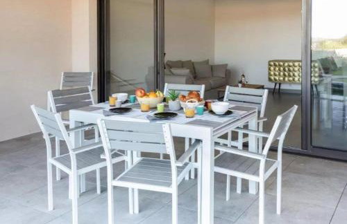 Solaneos propose magnifique T4 neuf sur le port avec Piscine CHAUFFEE - Foto 7