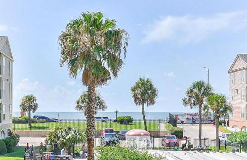 Ocean Views - Heated Pool - Hot Tub - Corner Unit - steps to beach - SS 29 - Foto 1