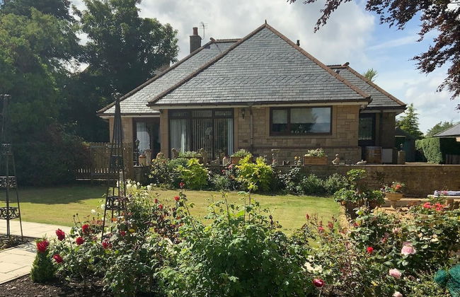 Remarkable 2-bed Cottage in Tranquil Setting - Foto 1