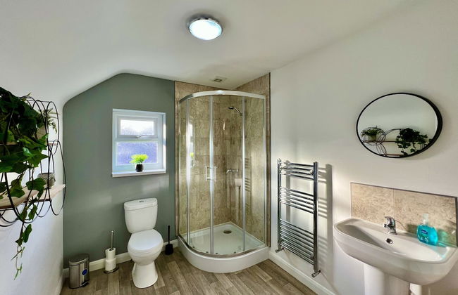 Curzon House 2 - Photo 11