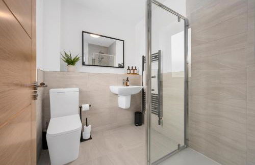 NEW Wincham Brook 3BR Home - Long Stays Welcome - Photo 17