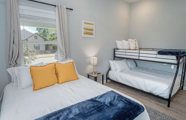 Cozy and Lovely 2BR 2BA Apt#a Near Lively Downtown - Foto 6