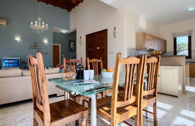 Villa 373 Dionysus in Kouklia - Photo 23