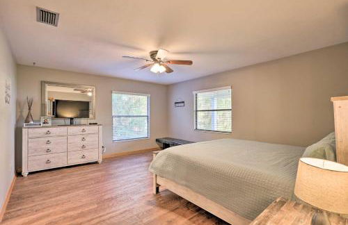 20 Mi to UF Campus Santa Fe Lake Escape with Dock! - Foto 15