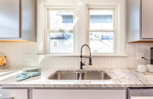 The 1920’s Dutch Colonial - Highland Square - Foto 22