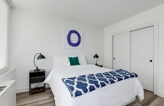 Arlington Modern Comfort Meets City Life - Foto 29