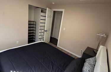 4-bedroom Burlington with AC & Wifi - Foto 29