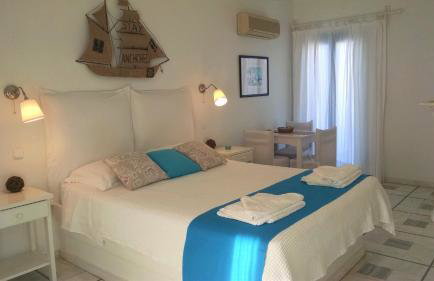 Nissiotiko Studios & Apartments - Photo 15