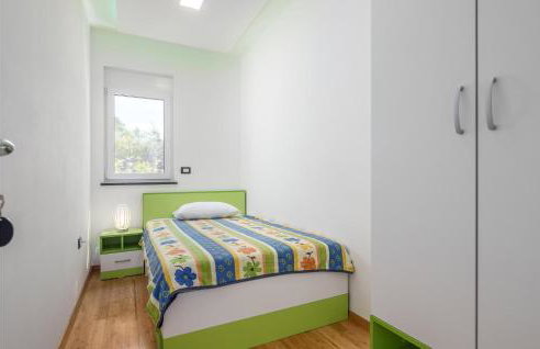 Pet Friendly Home In Porec - Photo 37