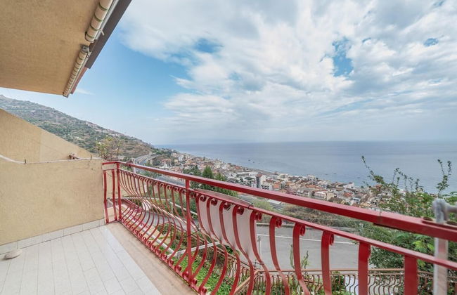 Bright and Panoramic Two-room Apartment - Foto 1