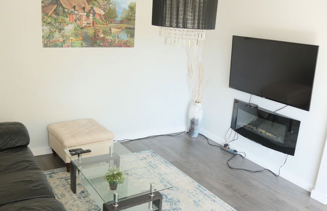 Richview Gardens Suite - Photo 10