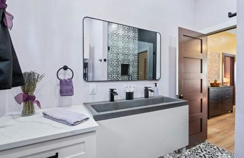 Historic French Royal Estate in the Heart of the Capitol UT Downtown - Foto 26