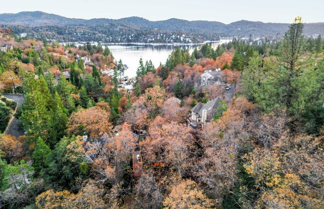 Legacy Hideaway by Avantstay Deck + Hot Tub - Foto 17