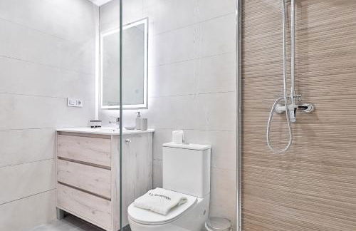 C24 Fantastic 4 Bedroom with Terrace - Foto 32