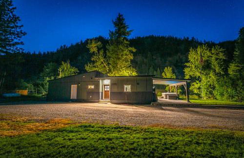 Luxury Riverfront Retreat on Montanas Iconic Blackfoot River with Hot Tub - Foto 54