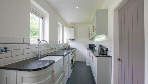 Sophisticated Home with Beautiful & Large Garden - Foto 4