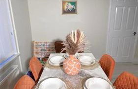 The Art Gallery Guest House - Newport Cozy 3-Bedroom Home - Foto 31