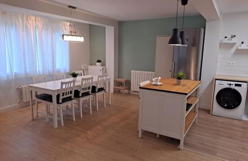 VISTAS MURALLA CENTRICO EN ZONA PEATONAL Wi-fi VUT LU 3270 - Foto 6