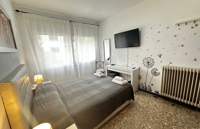 Rooms Sepulveda - Photo 8