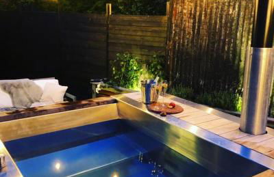 Luxury Barn with Hot Tub, Spa Treatments, Private Dining - Photo 17