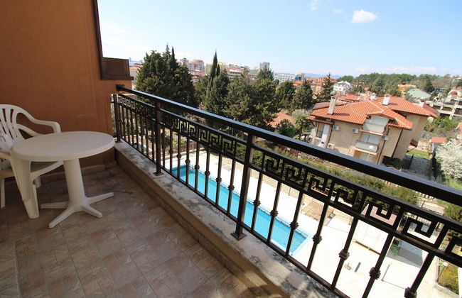 Menada Horizont Sunny Beach Apartments - Photo 8