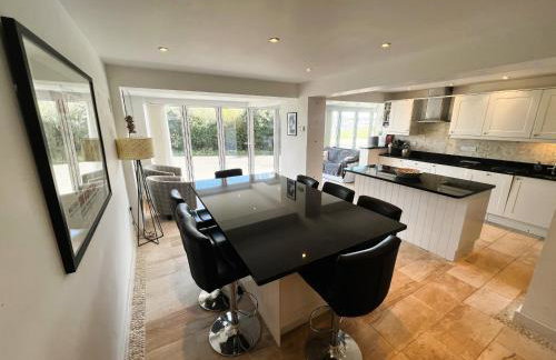 North Quay - Pet friendly Luxury Townhouse overlooking Bembridge Harbour - Photo 6