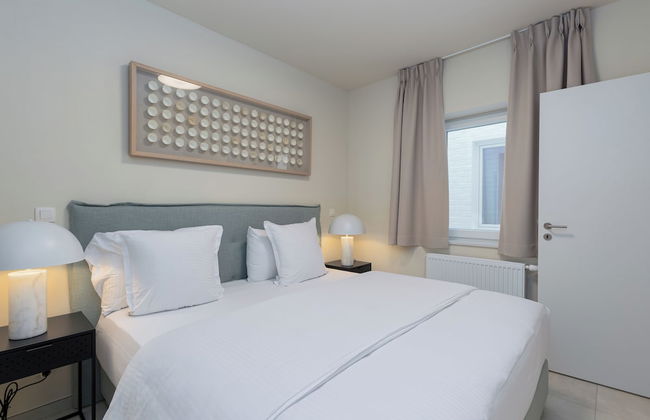 Casselbergh Residences Leader - Photo 6