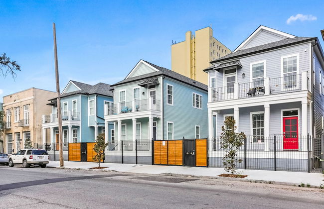 Amazing 4BR w Balcony by Hosteeva - Foto 50