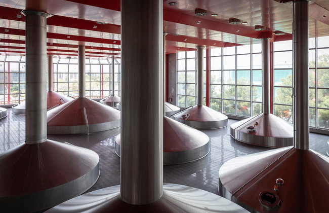 Visita a la Fábrica Estrella Damm el Prat - Foto 1