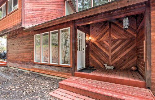 Spacious Sun-Up Bay Cabin, 20 Min to Downtown CDA! - Foto 21