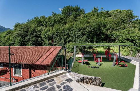 Amazing Home In Solto Collina Bg - Photo 43