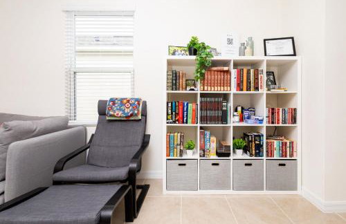 Entire House close to Disney - Foto 37