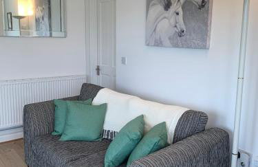 Farmhouse Apartment with Paddock & Orchard Views - Foto 5