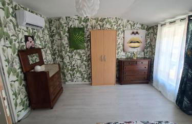 petite maison dans village de caractére - Foto 12