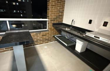 Priority Apartamento perto da praia em Praia Grande, Wifi, Garagem e Vista - Foto 16