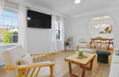 Family Home and Private Backyard - Foto 5