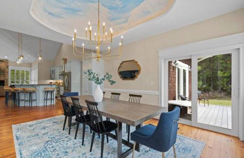 Grand Home on 10 Acres in Surf City w/Private Pond! - Foto 4