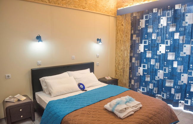 Antonios Hotel - Photo 19