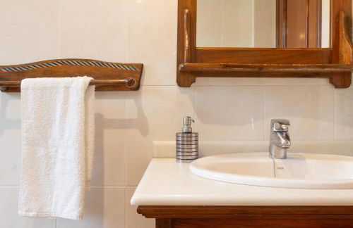 The Ocean Retreat - Beach Villa 30m next to the sea - Photo 12