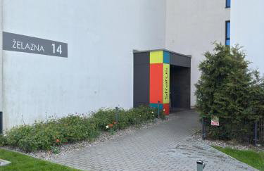 Navy Blue Apartment - Photo 33