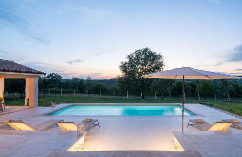 Beeindruckende Villa mit Panoramablick, Privatpool, Tischtennis, Tischfussball, Spielplatz, Babybett - Foto 30