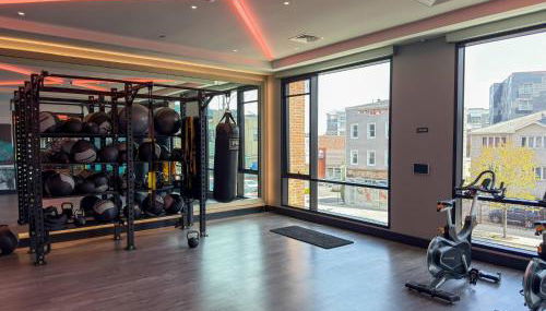 Luxury Stay Near NYC | Full Access to Amenities - Photo 5, Other